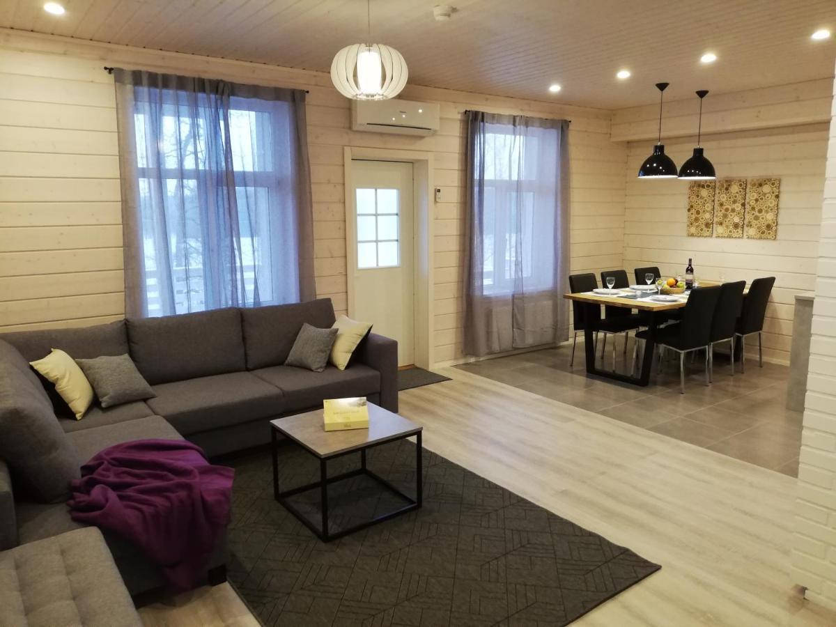 Ammatour Apartments Uro Eksteriør bilde